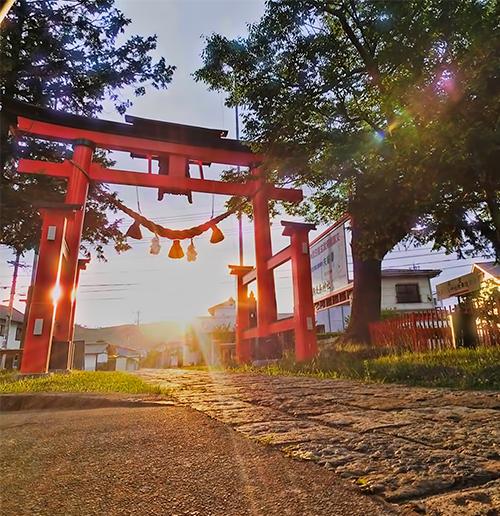 生島足島神社夏至